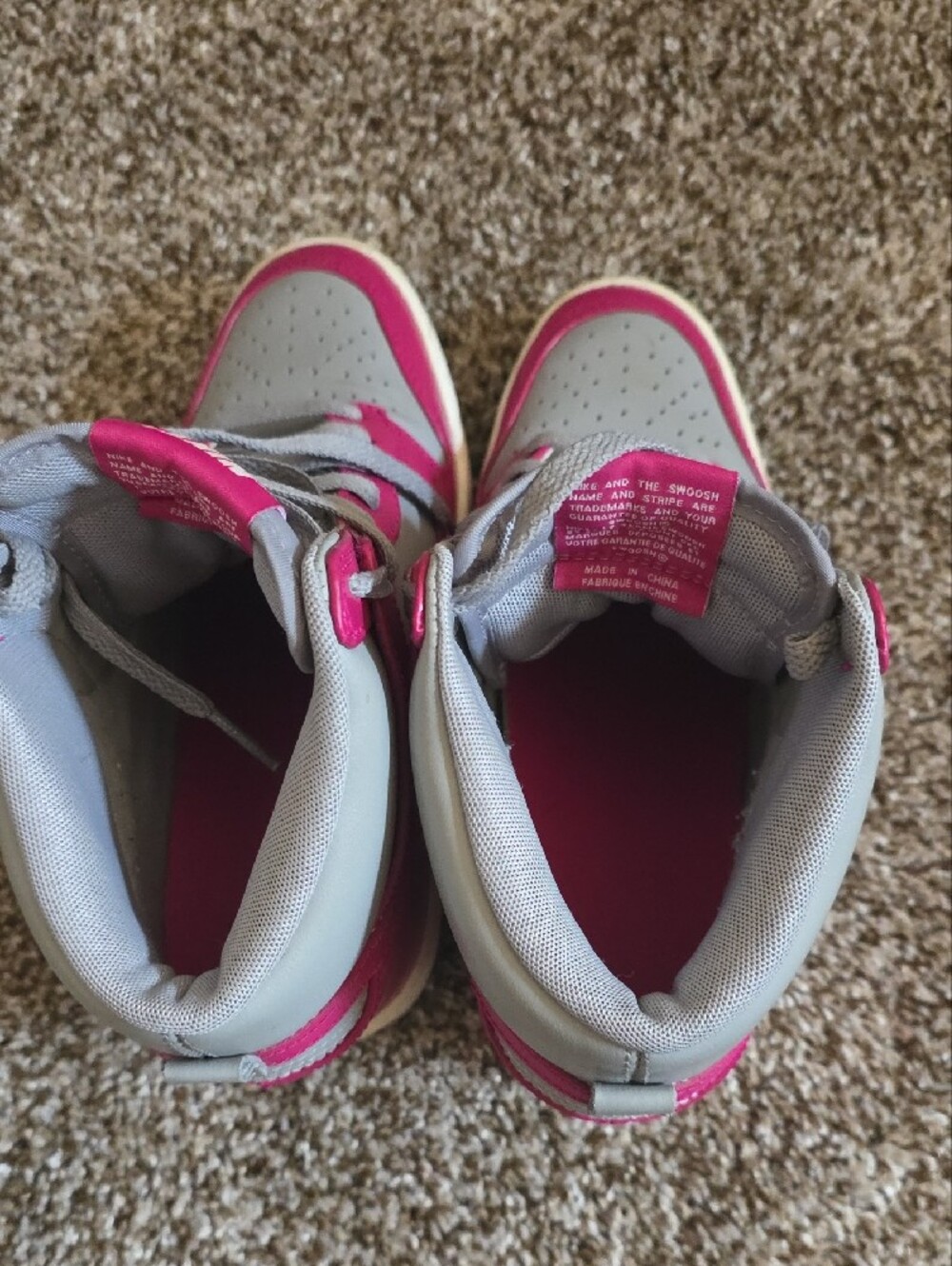 Nike Women’s High-Top Sneakers in Gray and Pink - Picture 5 of 5